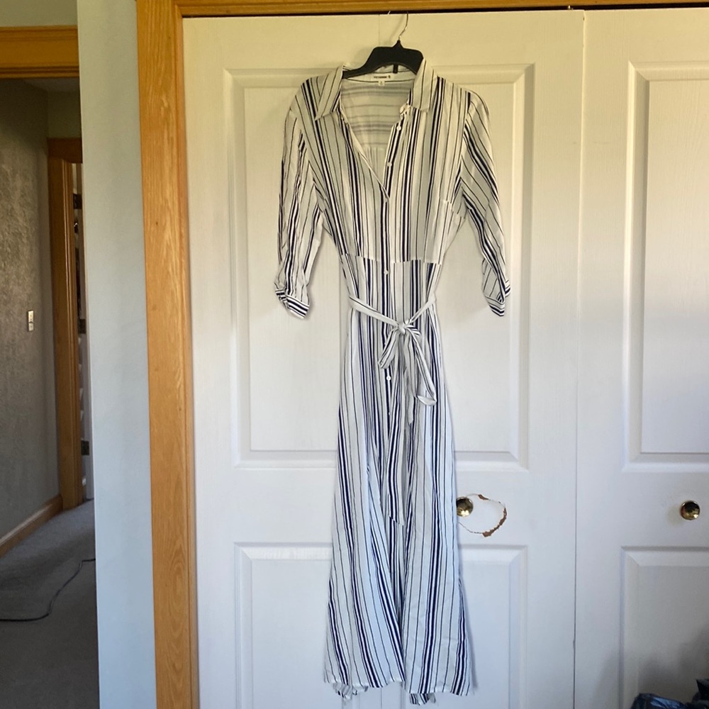 Long white with navy blue stripes dress
